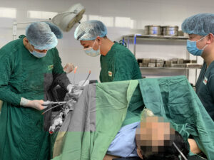 Z4083052585857 0e56492c59a85776084285fb7ddd355b